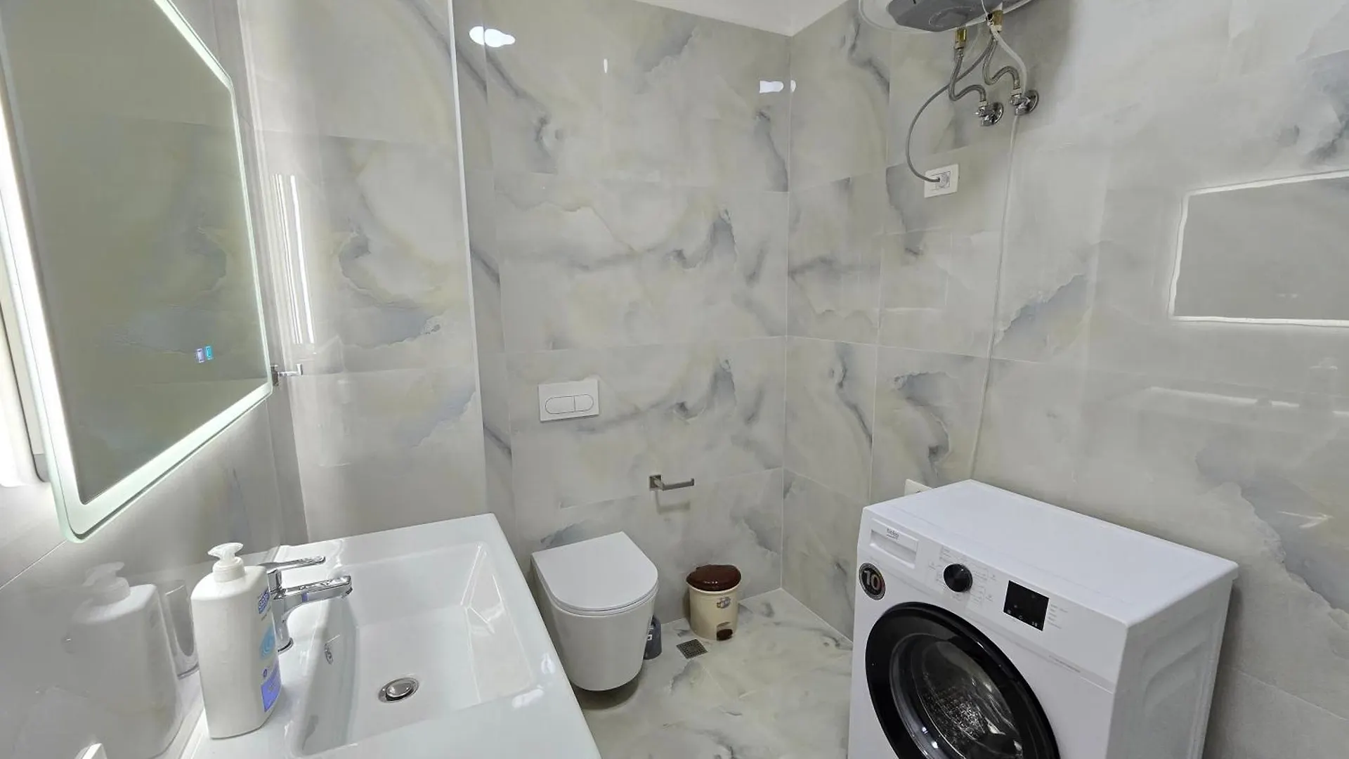 Apartment Skanderbeg Oasis-Tirana Central Albania