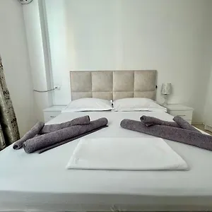 Appartamento A&x Lovely And - 24h Self Check-in, Tirana