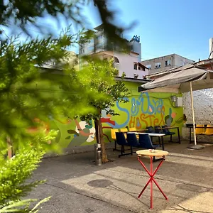 Hostel D1, Tirana